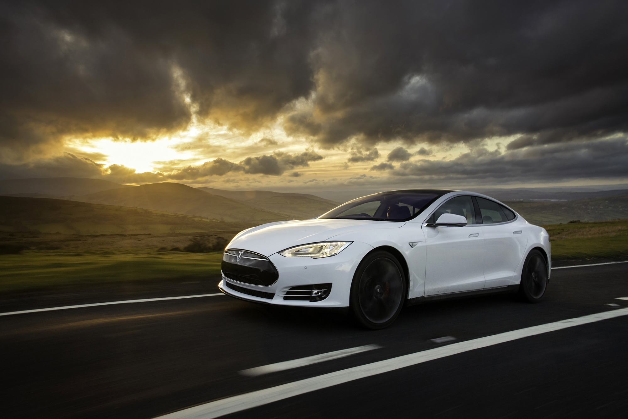 Tesla Model S June 2015