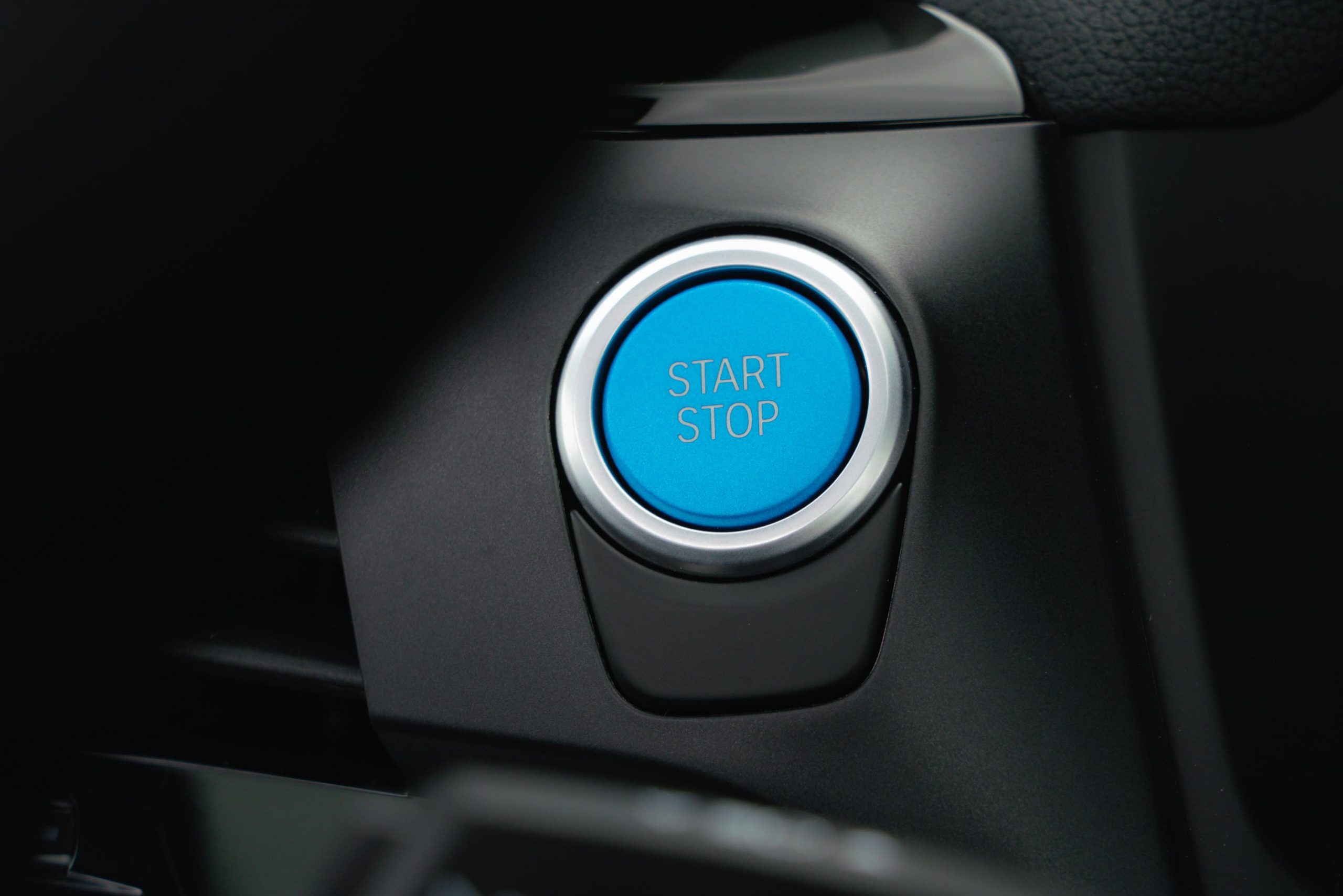 BMW iX3 start:stop button