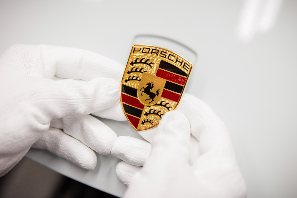 Porsche badge